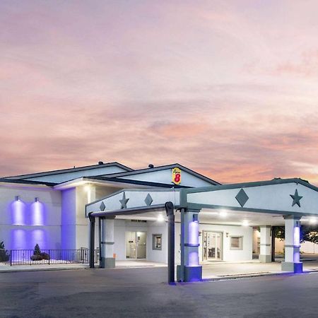 Super 8 By Wyndham Amarillo Central Tx Ngoại thất bức ảnh