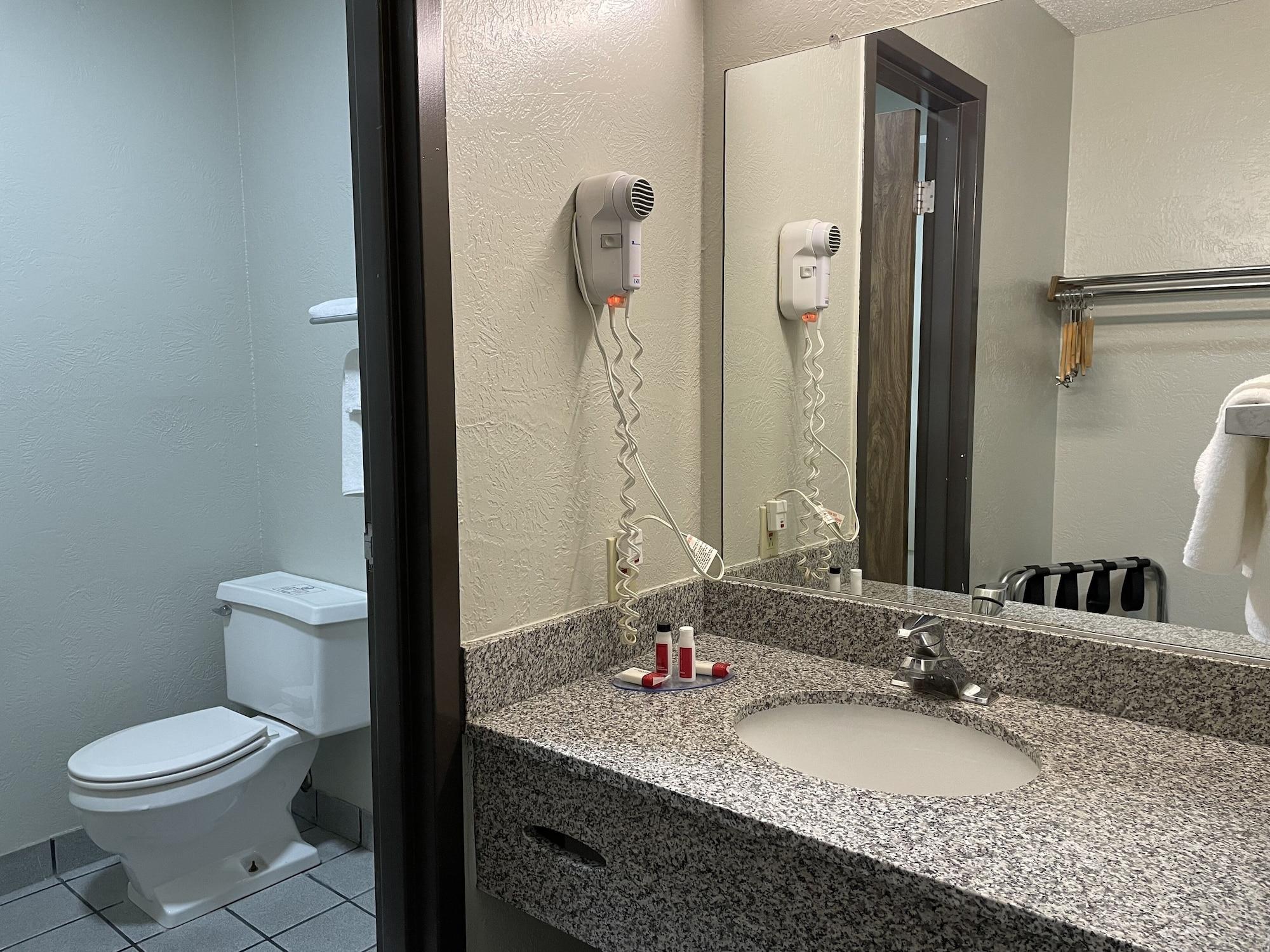 Super 8 By Wyndham Amarillo Central Tx Ngoại thất bức ảnh